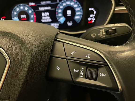Audi Q3 14 of 15