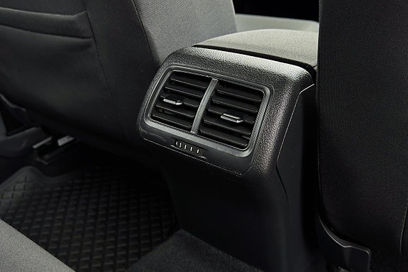 Volkswagen Golf I 23 of 30