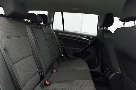Volkswagen Golf I 21 of 30