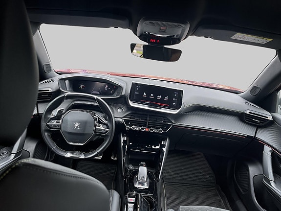 Peugeot 2008 7 of 19