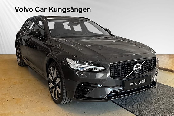 Volvo V90 6 of 30