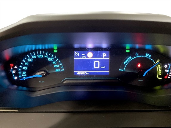 Peugeot 208 9 of 18