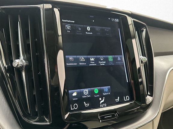 Volvo XC60 24 of 30