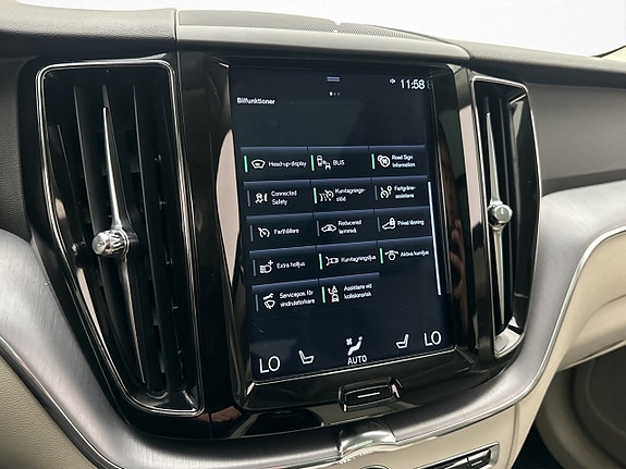 Volvo XC60 27 of 30