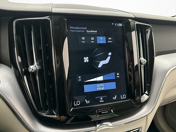 Volvo XC60 29 of 30