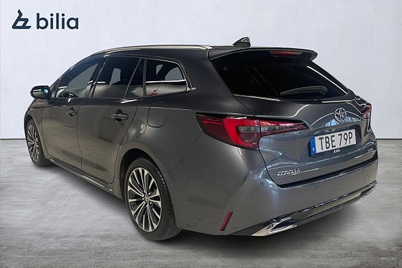 Toyota Corolla 2 of 21