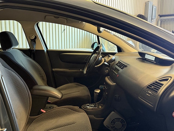 Citroen C4 9 of 14