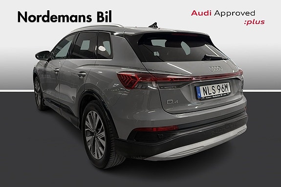 Audi Q4 e-tron 3 of 7