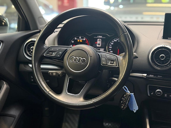 Audi A3 9 of 22