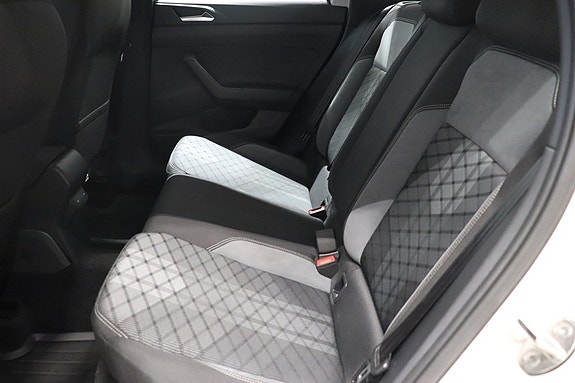 Volkswagen Taigo 8 of 10