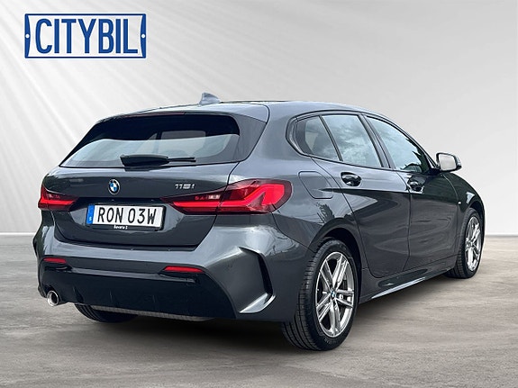 BMW 118i 5 of 23