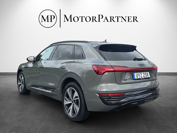Audi Q8 e-tron 6 of 27