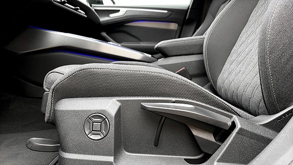 Audi A6 13 of 16