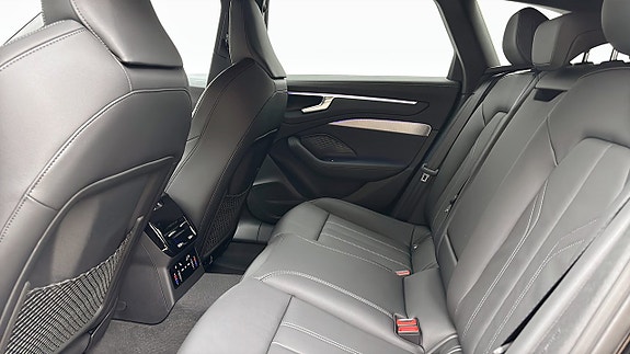 Audi A6 16 of 16