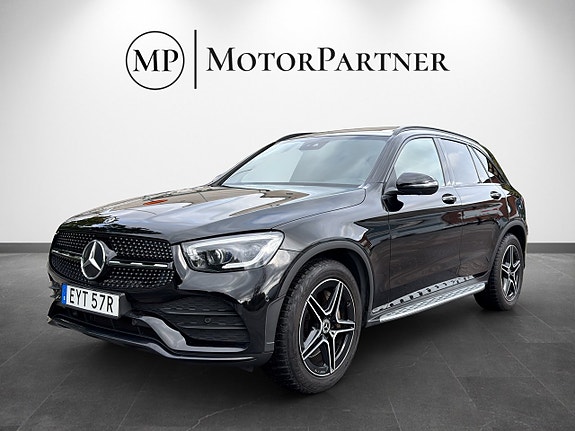Mercedes-Benz GLC300 d 3 of 18