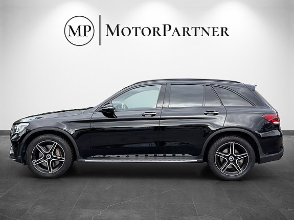 Mercedes-Benz GLC300 d 4 of 18