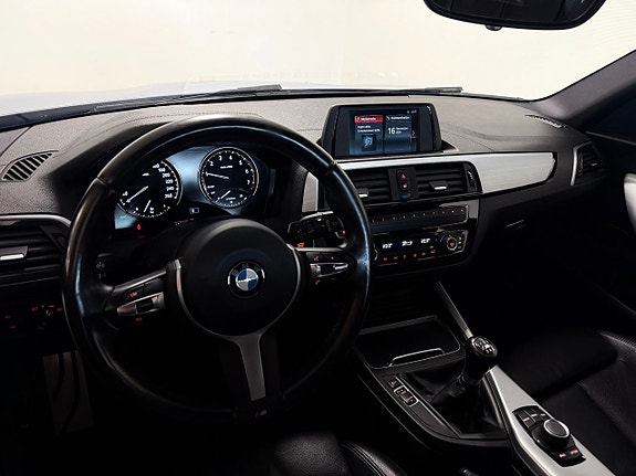 BMW 118d 10 of 12