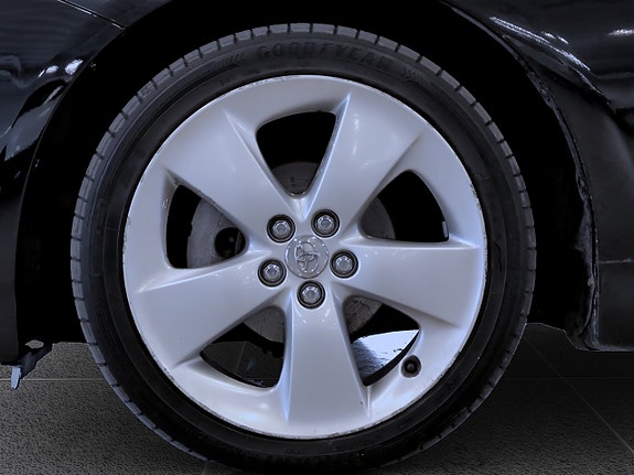 Toyota Prius 16 of 16