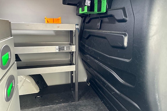 Volkswagen Caddy 22 of 23