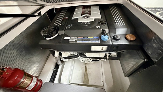Aquador 28 HT 2022 Mercury MD 3.0 V6 diesel 134 tim! 21 of 22