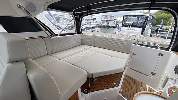 Aquador 28 HT 2022 Mercury MD 3.0 V6 diesel 134 tim! 11 of 30