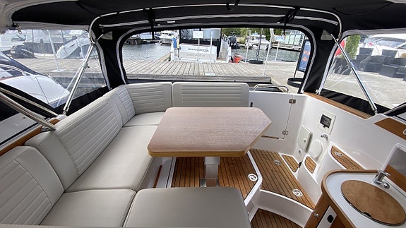 Aquador 28 HT 2022 Mercury MD 3.0 V6 diesel 134 tim! 9 of 30