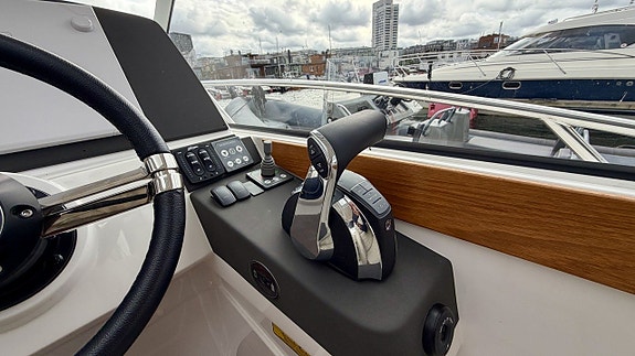 Aquador 28 HT 2022 Mercury MD 3.0 V6 diesel 134 tim! 8 of 22
