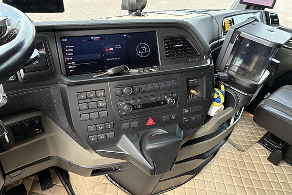 M.A.N TGX 28.510 19 of 27