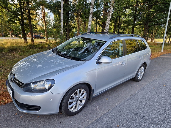 Volkswagen Golf VI 2 of 6