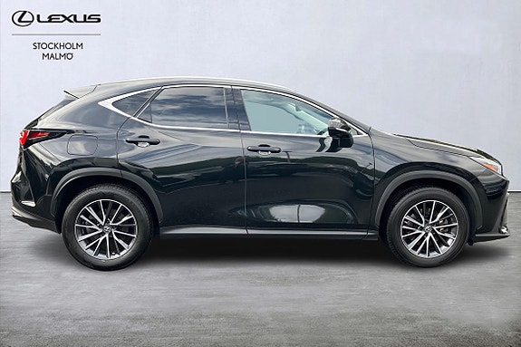 Lexus NX450h+ 4 of 23