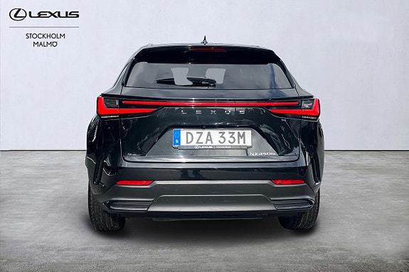 Lexus NX450h+ 5 of 23