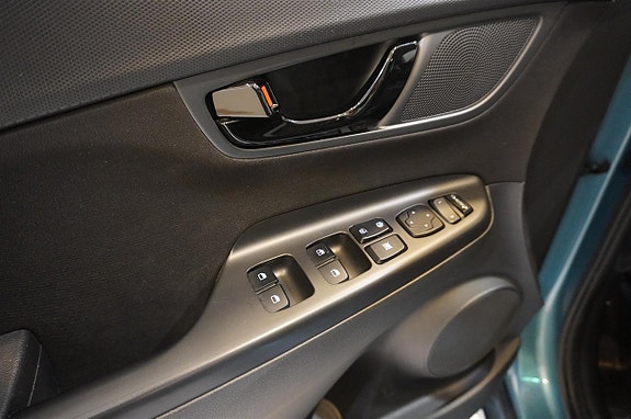 Hyundai Kona 13 of 22