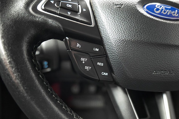 Ford Focus 12 of 25