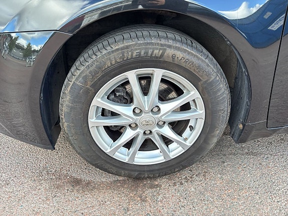 Toyota Avensis 17 of 17