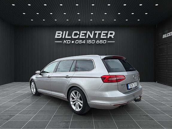 Volkswagen Passat 6 of 19