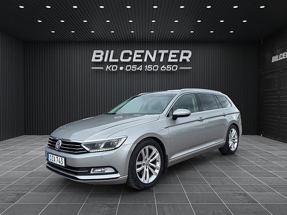 Volkswagen Passat 3 of 19