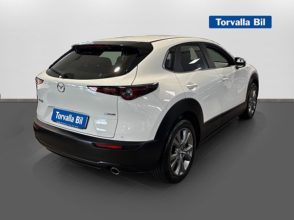 Mazda CX-30 6 of 17