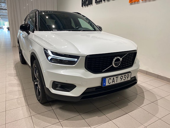 Volvo XC40 8 of 18