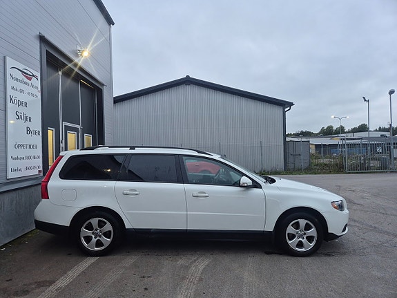 Volvo V70 6 of 16