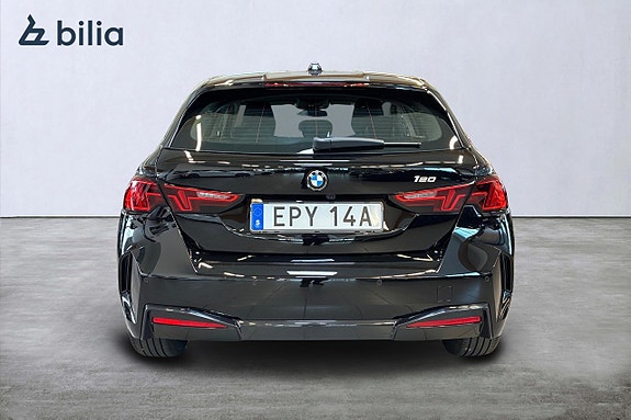 BMW 120 4 of 19