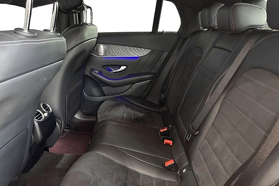 Mercedes-Benz GLC300 de 9 of 12