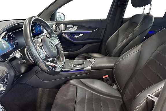 Mercedes-Benz GLC300 de 10 of 12