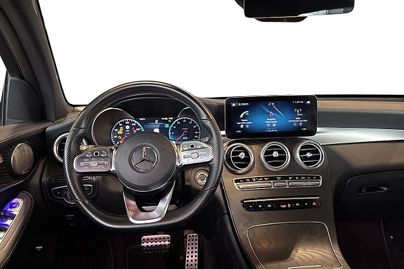 Mercedes-Benz GLC300 de 7 of 12