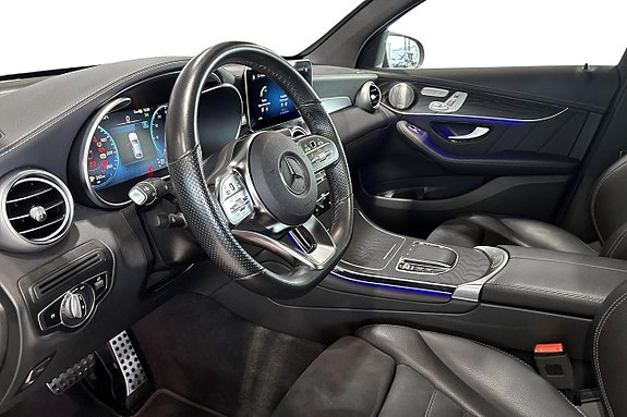 Mercedes-Benz GLC300 de 5 of 12