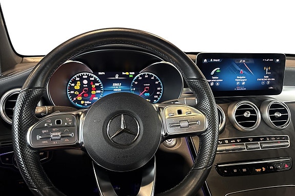 Mercedes-Benz GLC300 de 6 of 12