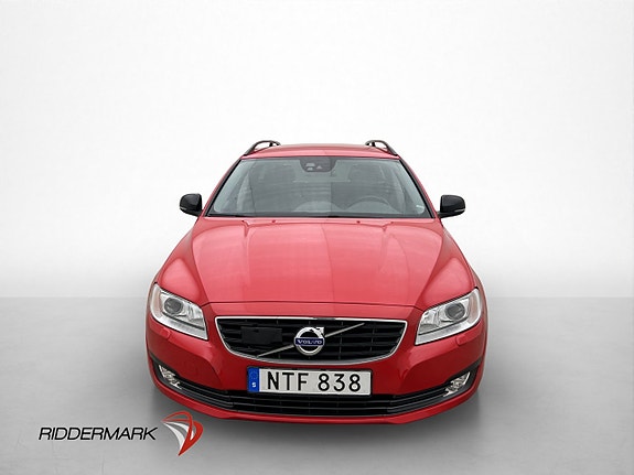Volvo V70 2 of 30