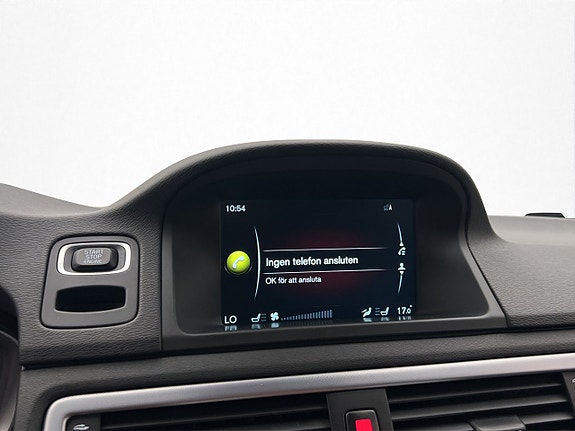 Volvo V70 21 of 30
