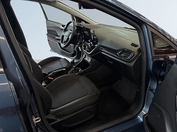 Ford Fiesta 10 of 18