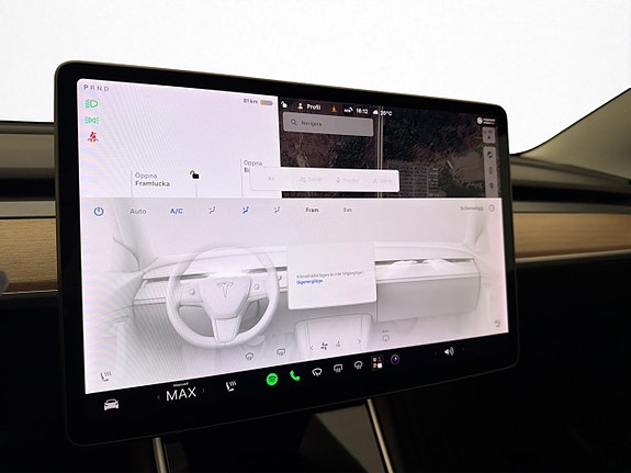 Tesla Model 3 23 of 30