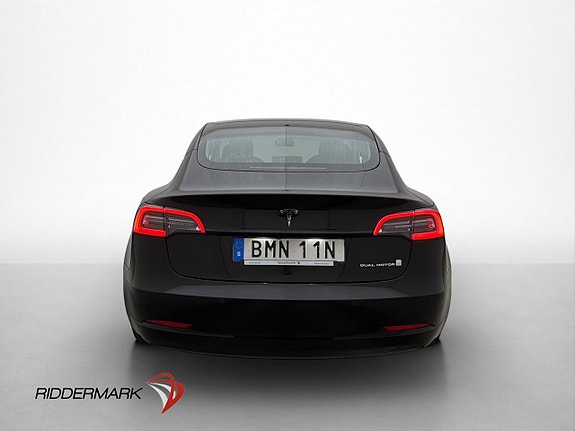 Tesla Model 3 8 of 30
